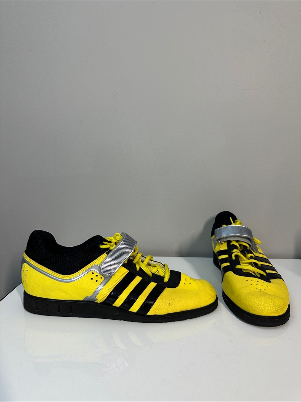Adidas Mens Powerlift 2.0 Weightlifting Shoes Size 12 Yellow Gym Training